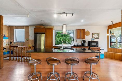 Photo of property in 97 Hillside Road, Glenfield, Auckland, 0627