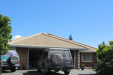 Photo of property in 14 Vining Crescent, Stoke, Nelson, 7011