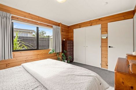 Photo of property in 115 Mark Avenue, Grenada Village, Wellington, 6037