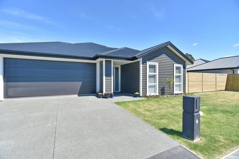 Photo of property in 106 Petries Road, Woodend, 7610