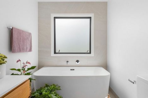 Photo of property in 4 Polperro Court, Jacks Point, Queenstown, 9371