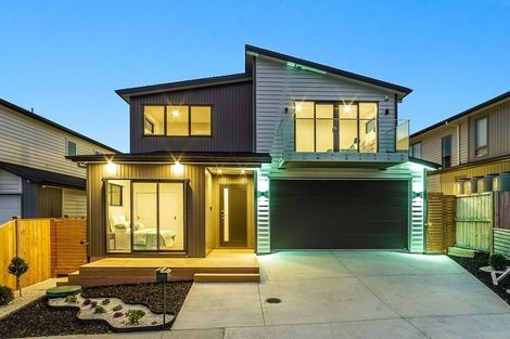 Photo of property in 15 Kearns Drive, Hobsonville, Auckland, 0616