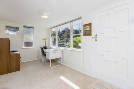 Photo of property in 42 Gillespies Road, Birchville, Upper Hutt, 5018