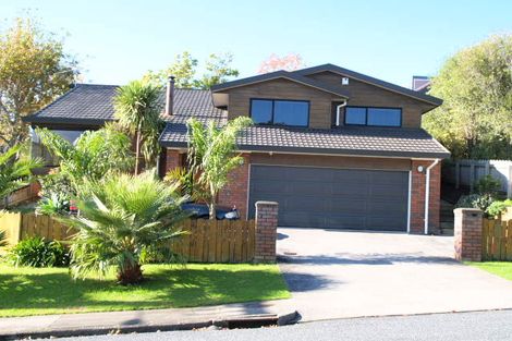 Photo of property in 26 Pah Road, Cockle Bay, Auckland, 2014