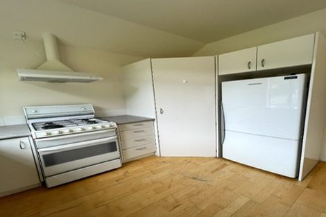 Photo of property in 12/93a Kelburn Parade, Kelburn, Wellington, 6012