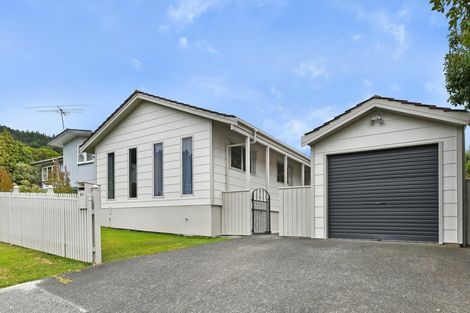 Photo of property in 80 Field Street, Silverstream, Upper Hutt, 5019