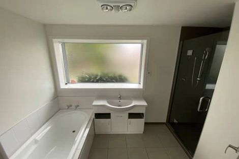 Photo of property in 66 Staveley Street, Avonhead, Christchurch, 8042