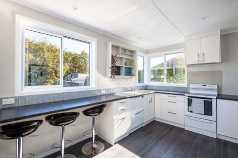 Photo of property in 41 Seymour Street, Waitara, 4320