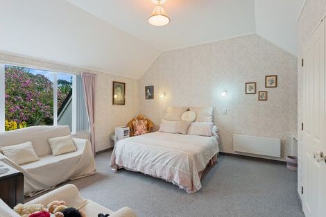 Photo of property in 2 Sunglo Terrace, Otaki, 5512
