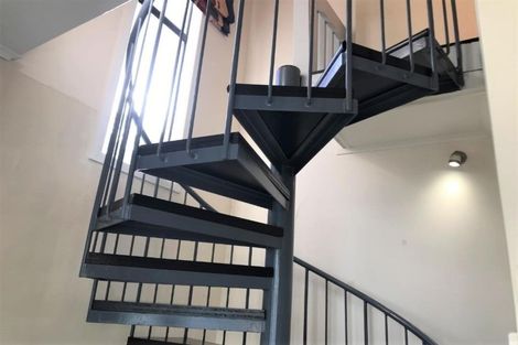 Photo of property in 40 Govett Avenue, Frankleigh Park, New Plymouth, 4310