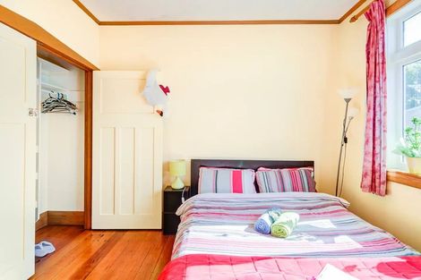 Photo of property in 57 View Road, Houghton Bay, Wellington, 6023