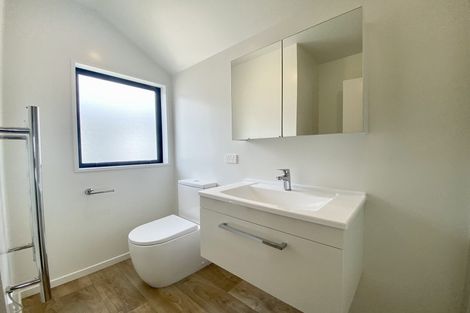 Photo of property in 13 Wheatsheaf Lane, Heathcote Valley, Christchurch, 8022