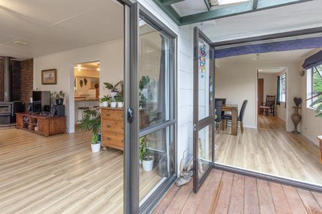 Photo of property in 20 Russell Street, Otane, 4202