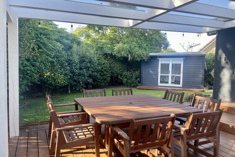 Photo of property in 9 Ross Crescent, Orewa, 0931