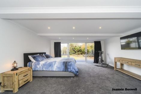 Photo of property in 40 Ruamahanga Crescent, Terrace End, Palmerston North, 4410