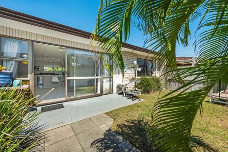 Photo of property in 2/9 Leander Street, Mount Maunganui, 3116
