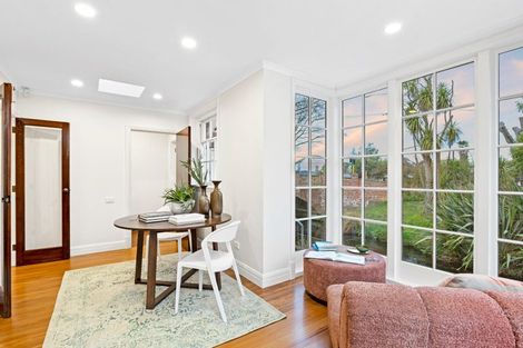 Photo of property in 34 Kahu Road, Fendalton, Christchurch, 8041