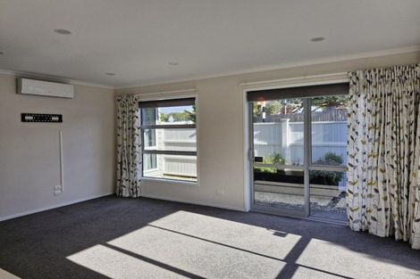 Photo of property in 55 Pendarves Street, New Plymouth, 4310
