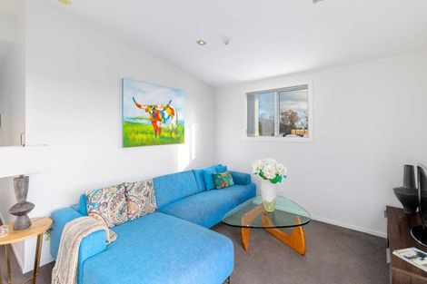 Photo of property in 3/8 Hutcheson Street, Sydenham, Christchurch, 8023