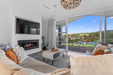 Photo of property in 43 Great West Road, Matipo Heights, Rotorua, 3015