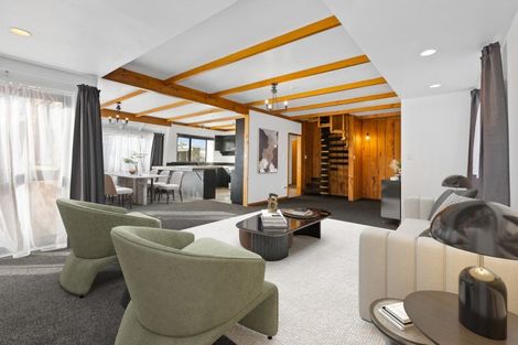 Photo of property in 44 Park Lane, Waitara, 4320