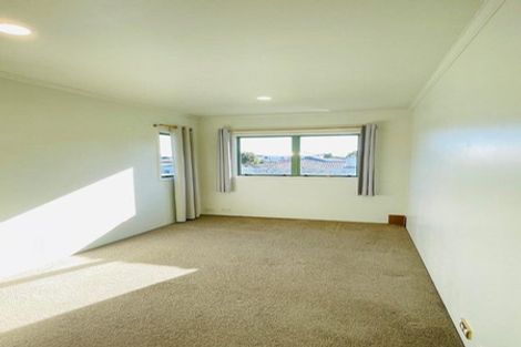 Photo of property in 130 Buckland Road, Mangere East, Auckland, 2024