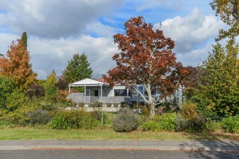 Photo of property in 1 Hereworth Grove, Havelock North, 4130