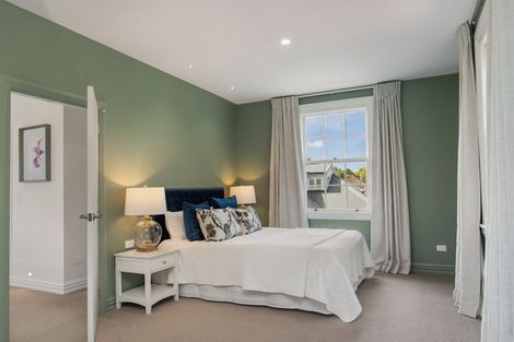 Photo of property in 65 Kotare Street, Fendalton, Christchurch, 8041