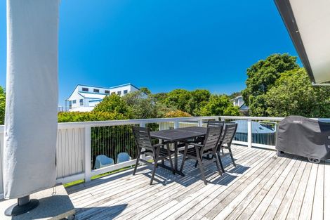 Photo of property in 2a Swordfish Avenue, Whiritoa, Whangamata, 3691