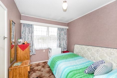 Photo of property in 5 Gerrand Place, Chedworth, Hamilton, 3210