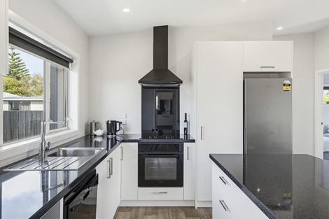 Photo of property in 33 Keepa Street, Levin, 5510