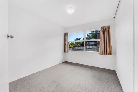 Photo of property in 28 Cheriton Road, Mellons Bay, Auckland, 2014