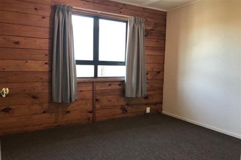 Photo of property in 69 Glenview Road, Glen Eden, Auckland, 0602