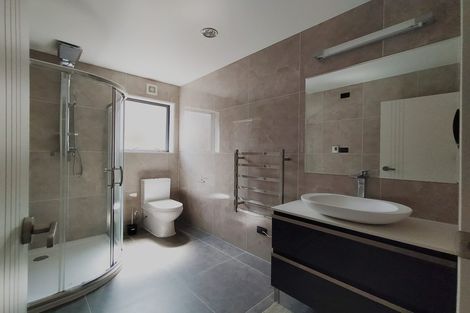 Photo of property in 14 Golden Morning Drive, Albany Heights, Auckland, 0632