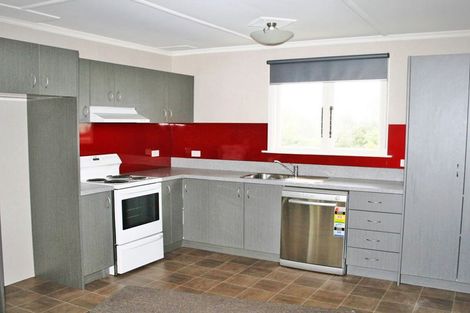 Photo of property in 26 Awamoa Road, Holmes Hill, Oamaru, 9401