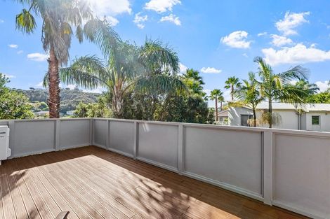 Photo of property in 22 Coralsea Way, Arkles Bay, Whangaparaoa, 0932