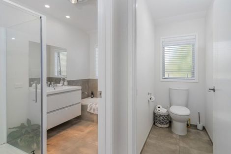 Photo of property in 346 Cook Drive, Whitianga, 3510