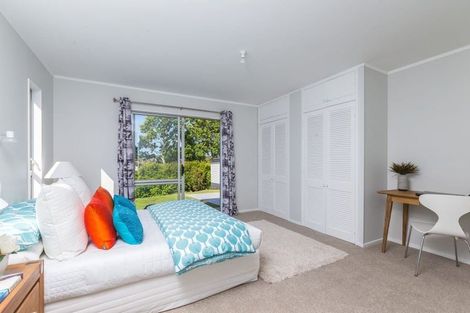 Photo of property in 55 Bruce Road, Glenfield, Auckland, 0629