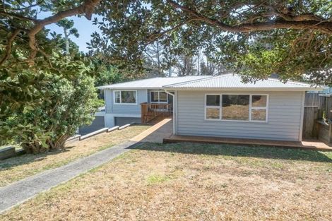 Photo of property in 15 Cunliffe Street, Johnsonville, Wellington, 6037