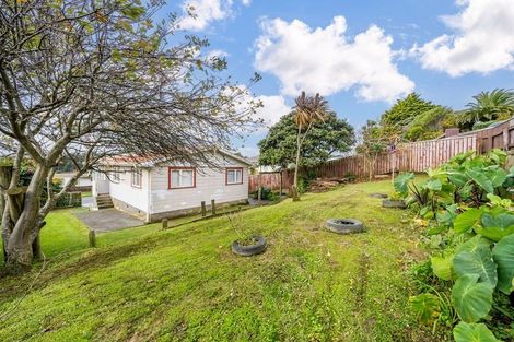 Photo of property in 39 Beaumaris Crescent, Ascot Park, Porirua, 5024