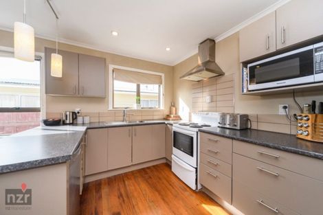 Photo of property in 5 Churchill Avenue, Feilding, 4702