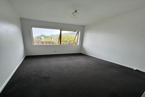 Photo of property in 71 Sandspit Road, Shelly Park, Auckland, 2014