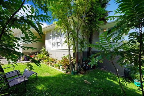 Photo of property in 4 Aronui Terrace, Kelston, Auckland, 0602