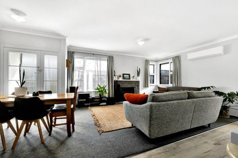 Photo of property in 22 Egmont Street, Hawera, 4610