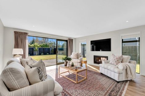 Photo of property in 16 Eleanor Lane, Casebrook, Christchurch, 8051