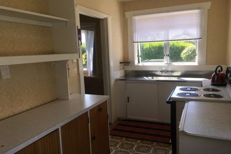 Photo of property in 96 Domett Street, Waitara, 4320