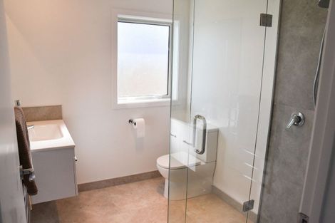 Photo of property in 5 Hof Lane, Foxton, 4814