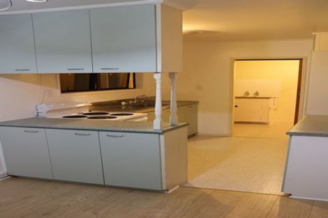 Photo of property in 13 Lyren Place, Half Moon Bay, Auckland, 2012