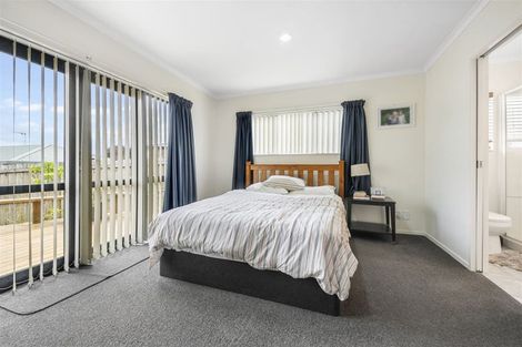 Photo of property in 21 Avonlea Lane, Pukekohe, 2120