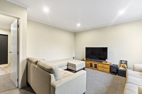 Photo of property in 2/85 Normandy Avenue, Melville, Hamilton, 3206